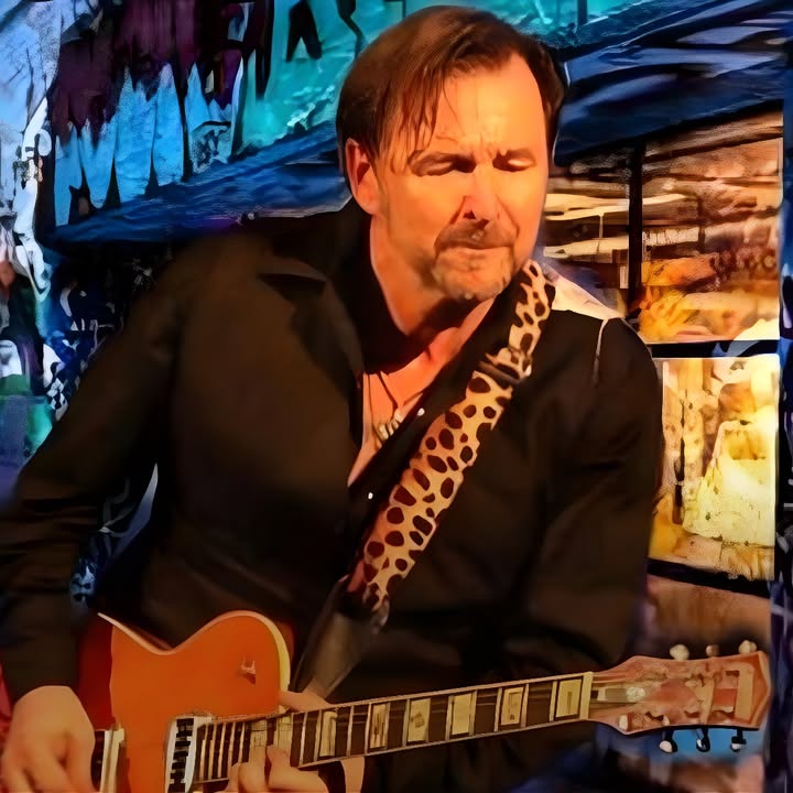 Featured image for “Live Music Saturdays at Swansea Workers: Brien McVernon Live in Main Bar”