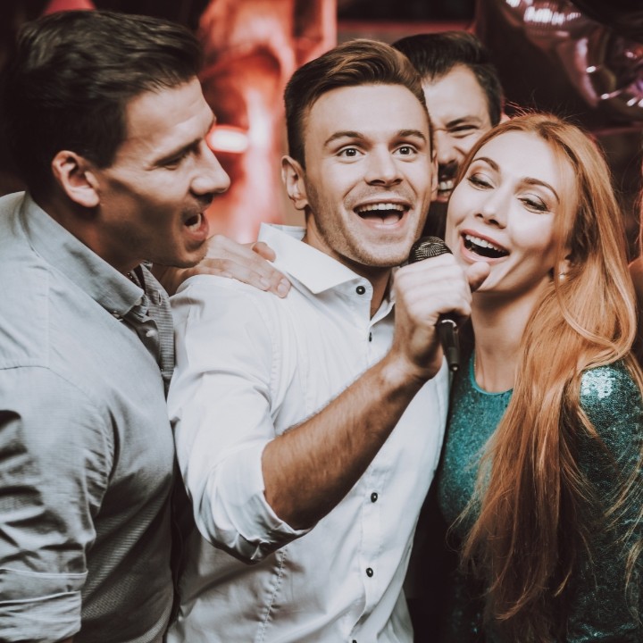 Featured image for “Karaoke Night Extravaganza at Swansea Workers: Free Entry & $10 Cocktails”