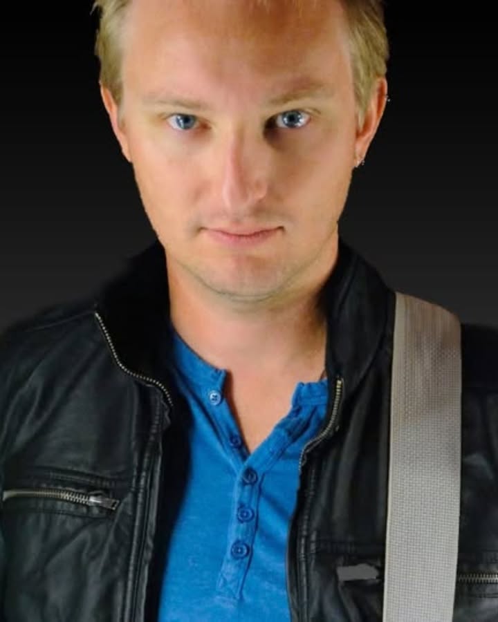 Featured image for “Luke Davis Live at Swansea Workers”