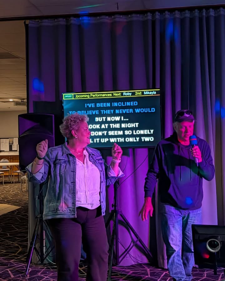 Featured image for “Karaoke Night Returns to Swansea Sports Club”